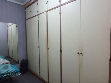 Casa con excelente ubicación (Bernal Centro)
