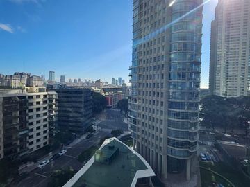 Departamento  de 3 Ambientes con 2 cocheras - Mulieris Puerto Madero