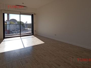 Venta; Departamento 2 Ambientes, Balcón, Villa Luro.