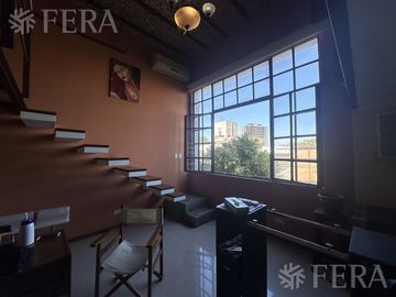 Venta de departamento de 2 ambientes con cochera en Barracas