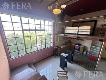 Venta de departamento de 2 ambientes con cochera en Barracas