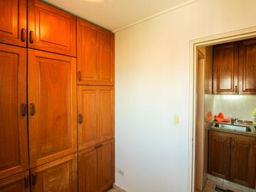 Amplio Dpto de 3 dorm -  Apto Credito! Piso alto con vista a plaza Colon