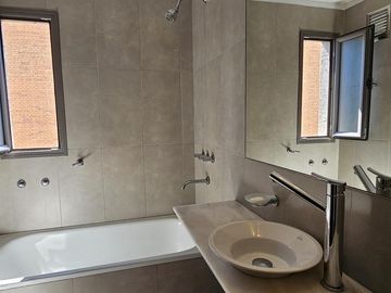 Venta Barrio Martin Rosario . Dos dormitorios Cochera Vista Rio Pileta Quincho SUM