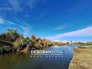 Casa en  Venta en barrio-el canton -al agua-zona norte -a la laguna-escobar