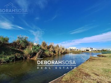 Casa en  Venta en barrio-el canton -al agua-zona norte -a la laguna-escobar