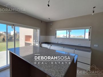 Casa en  Venta en barrio-el canton -al agua-zona norte -a la laguna-escobar