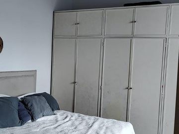 Prox. Av. Maipú. ** Antiguo 4 amb. RECICLADO