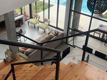 CASA EN VENTA 6AMB - C/ PILETA -  LAGOS DE CANNING 1