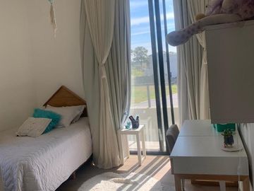 CASA EN VENTA 6AMB - C/ PILETA -  LAGOS DE CANNING 1