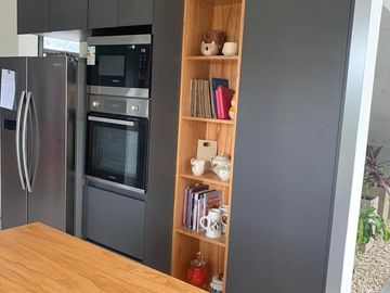 CASA EN VENTA 6AMB - C/ PILETA -  LAGOS DE CANNING 1