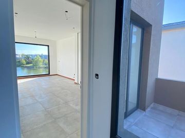 Casa en venta 4 Ambientes - El  Cantón