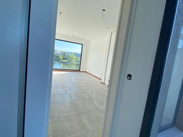 Casa en venta 4 Ambientes - El  Cantón