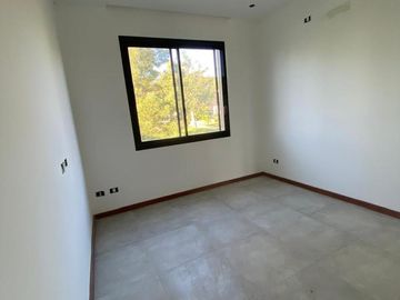 Casa en venta 4 Ambientes - El  Cantón