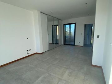 Casa en venta 4 Ambientes - El  Cantón