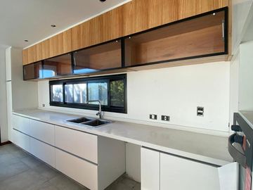 Casa en venta 4 Ambientes - El  Cantón