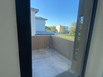 Casa en venta 4 Ambientes - El  Cantón