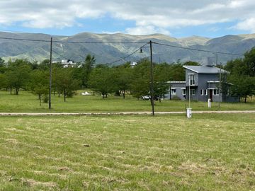 TERRENO EN VENTA EN CHACRAS DE LA JOSEFINA  VILLA GIARDINO