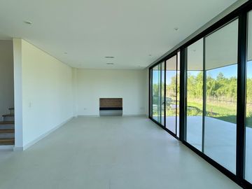 Casa en venta en El Naudir - A Estrenar