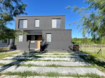 Casa en venta en El Naudir - A Estrenar
