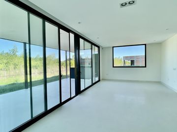 Casa en venta en El Naudir - A Estrenar