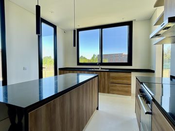 Casa en venta en El Naudir - A Estrenar