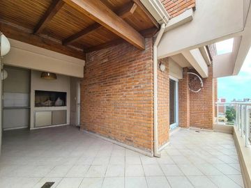 VENTA-DEPARTAMENTO 1 DORMITORIO-BALCON CON PARRILLERO