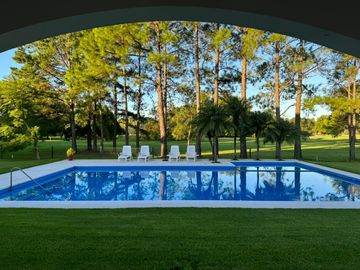 Casa en Mayling Club De Campo-lote al golf-Lorena Ciccone Real Estate