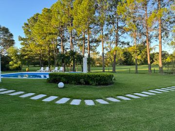 Casa en Mayling Club De Campo-lote al golf-Lorena Ciccone Real Estate