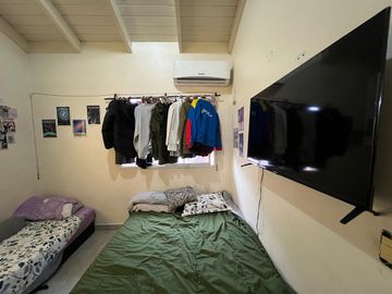 Departamento PH tres ambientes planta baja con cochera en Venta en Bernal