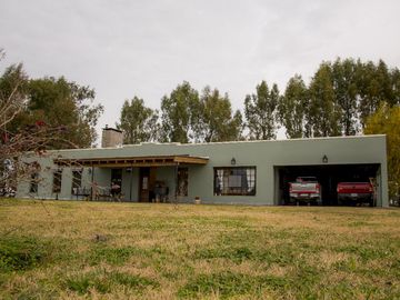 Chacra de 7 hectáreas con mejoras