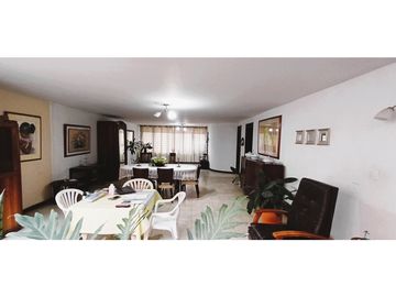 Venta Casa en el Norte de Cali Barrio La Flora