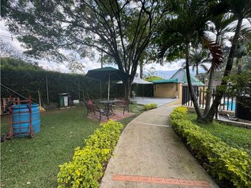Casa en Venta en Itagüí, sector El Encanto