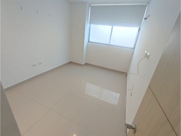 SE VENDE AMPLIO APARTAMENTO EN EL PORTAL DE GENOVES