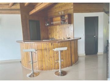 SE VENDE FINCA LAGO CALIMA AR