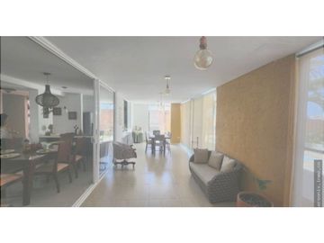 SE VENDE CASA EN EL CASTILLO JAMUNDI AR