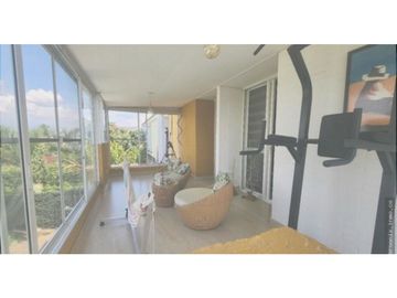 SE VENDE CASA EN EL CASTILLO JAMUNDI AR