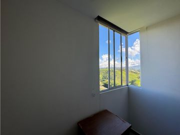 Vendo apartamento con hermosa vista verde