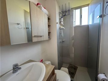 Vendo apartamento con hermosa vista verde