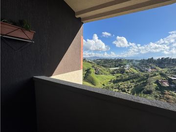 Vendo apartamento con hermosa vista verde
