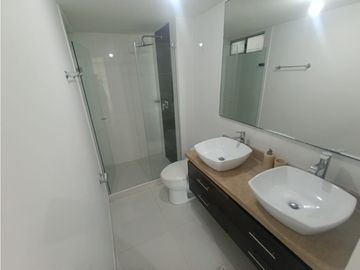 SE VENDE AMPLIO APARTAMENTO EN VILLA CAMPESTRE