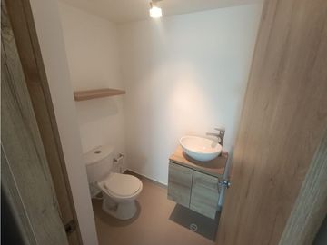 SE VENDE AMPLIO APARTAMENTO EN VILLA CAMPESTRE