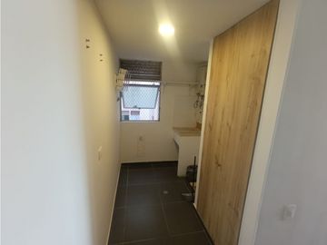 SE VENDE AMPLIO APARTAMENTO EN VILLA CAMPESTRE