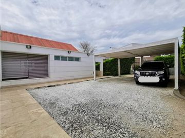 Casa campestre en venta en condominio - Dapa Yumbo Cali Valle Colombia
