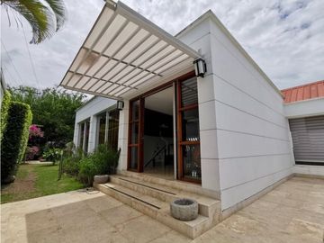 Casa campestre en venta en condominio - Dapa Yumbo Cali Valle Colombia