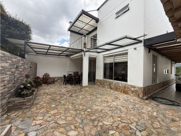 Casa en venta, El Retiro, Antioquia