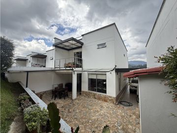 Casa en venta, El Retiro, Antioquia