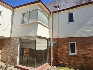 Casa 154m2 de 3 recamaras en Arboledas Vergel