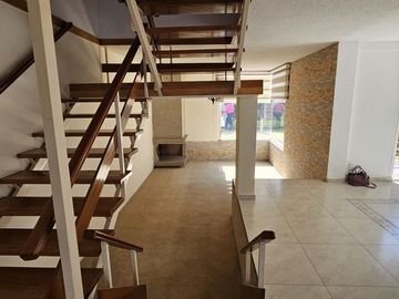 Casa 154m2 de 3 recamaras en Arboledas Vergel