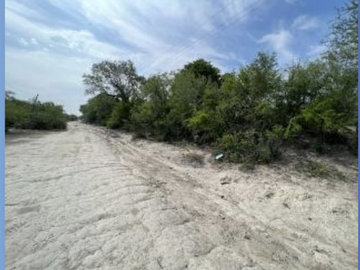 Terreno en venta en Pesquería.