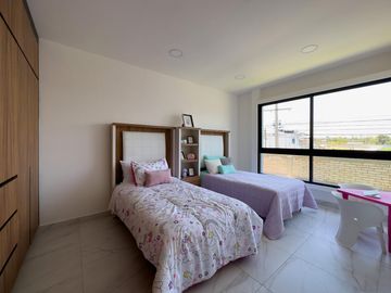 CASAS EN VENTA EN FRACCIONAMIENTO CORTIJO DE ZAVALETA, ZONA CALZADA ZAVALETA Y RECTA A CHOLULA